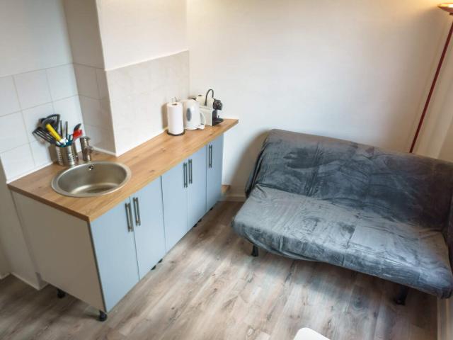 Studio dans le 11ème arrondissement de Paris, 75012: 15 m² — #3766