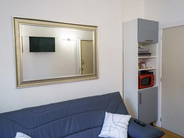 Studio dans le 12ème arrondissement de Paris, 75012: 12 m² — #3767