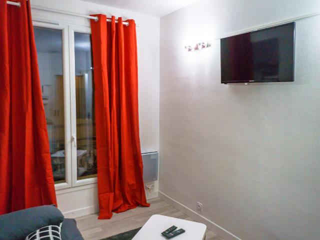 Studio dans le 12ème arrondissement de Paris, 75012: 12 m² — #3768