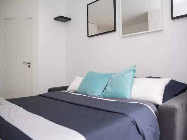 Studio dans le 17ème arrondissement de Paris, 75017: 24 m² — #4166