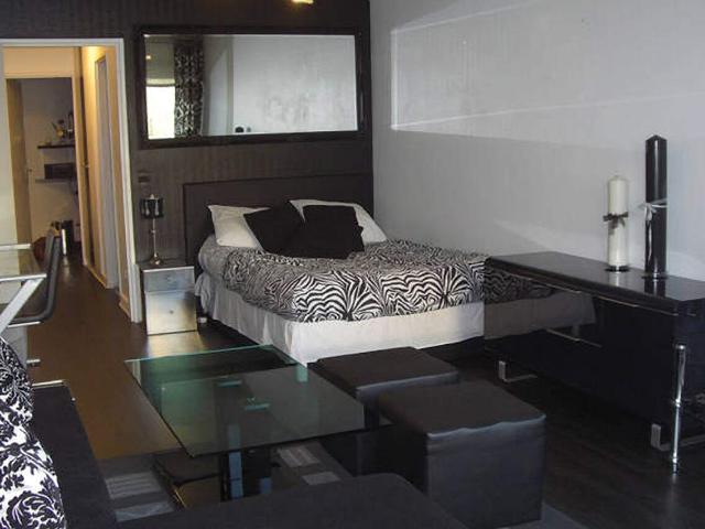 Studio dans le 17ème arrondissement de Paris, 75017: 31 m² — #3673