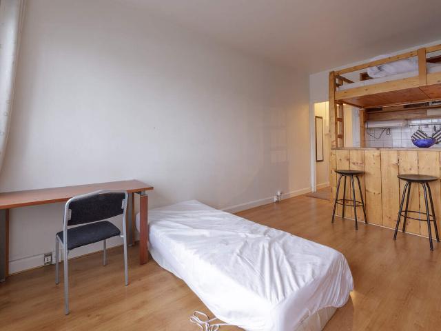 Studio dans le 16ème arrondissement de Paris, 75016: 25 m² — #4105