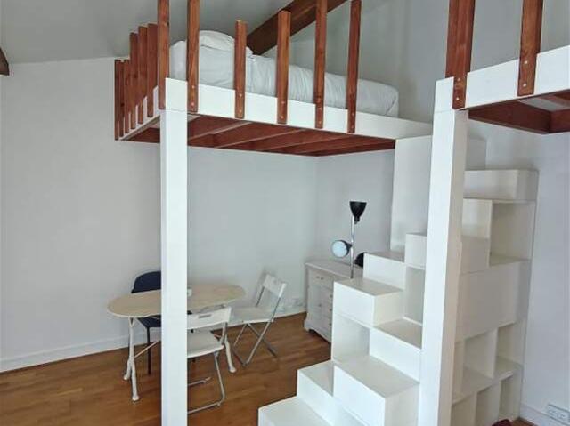 Studio dans le 16ème arrondissement de Paris, 75016: 30 m² — Rue Cortambert