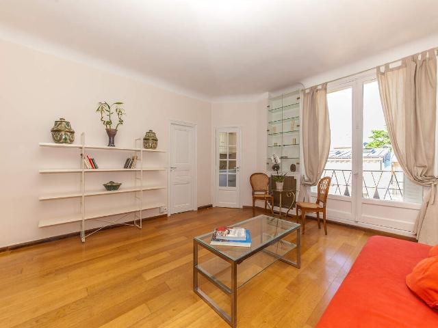 Studio dans le 16ème arrondissement de Paris, 75016: 39 m² — #2464