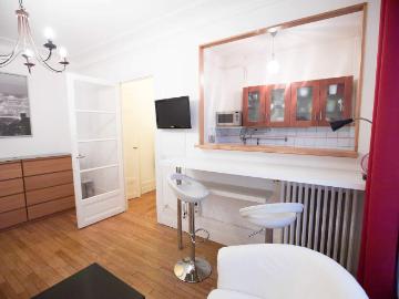 Studio dans le 16ème arrondissement de Paris, 75116: 28 m² — #4180