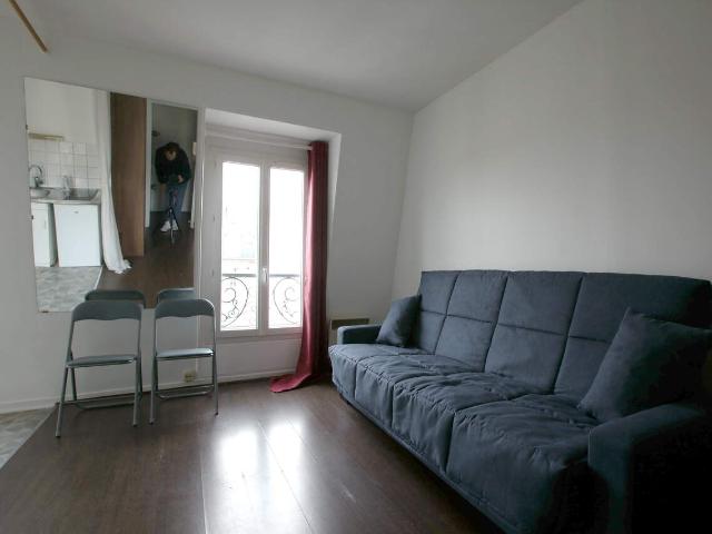 Studio dans le 18ème arrondissement de Paris, 75018: 24 m² — #4139
