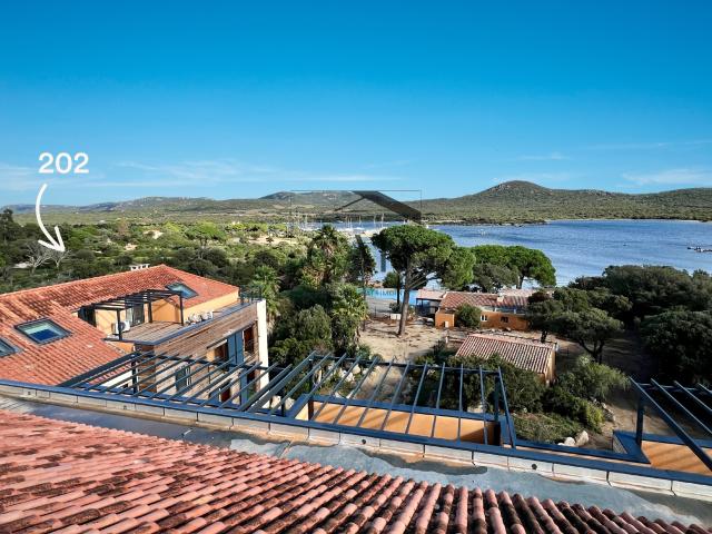 Studio dans résidence de haut standing les pieds dans l’eau à Pianottoli Caldarello