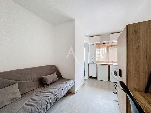 Studio de 11.94 m² Centre de Saint Germain en Laye