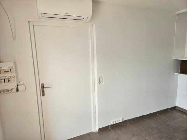 Studio de 12m2 à louer sur La Farlède