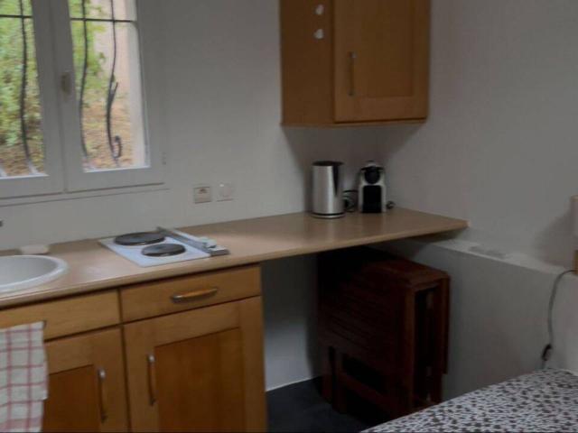Studio de 13m2 à louer sur Charbonnières les Bains
