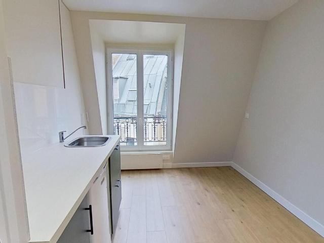 Studio de 16m2 à louer sur Paris 20