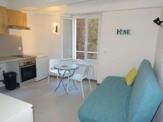 Studio de 16m² meublé