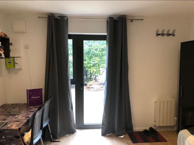 Studio de 17m2 à louer sur Bron