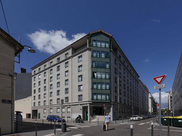 Studio de 18.5 à 23m² meublé et équipé