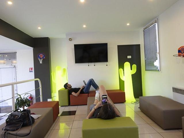 Studio de 18 à 23m² meublé et équipé