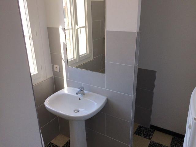Studio de 18m2 à louer sur Villeneuve lès Avignon