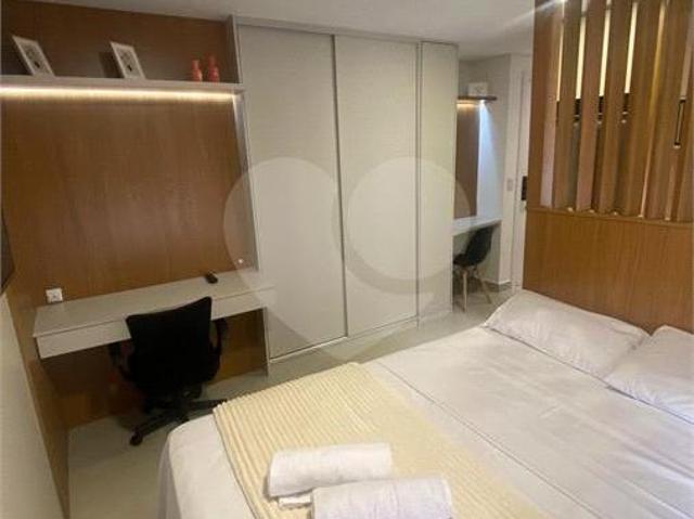 Studio de 20m² a venda no Rebouças