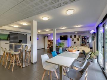 Studio de 21 et 22m² meublé et équipé L
