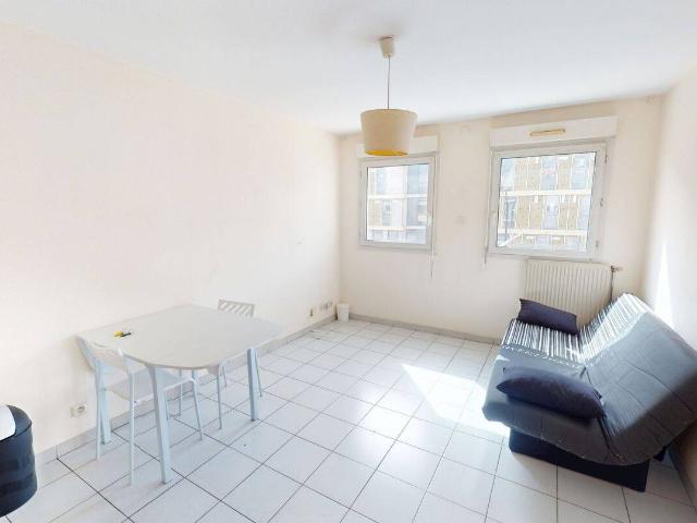 STUDIO DE 21 M2