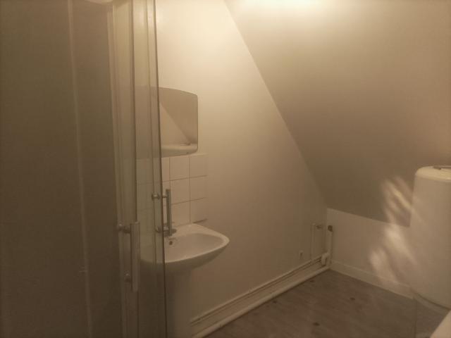 Studio de 21m2 à louer sur Fère en Tardenois