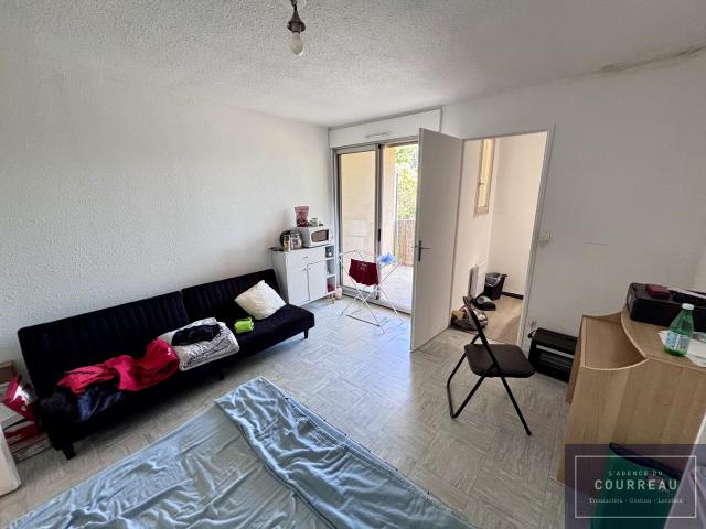 Studio de 23.52 m2 avec terrasse et parking