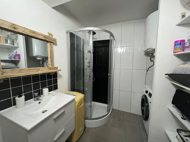 Studio de 23 m2 SECTEUR PLACE FOURNEYRON