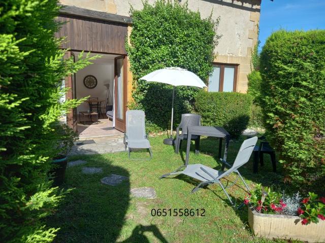 Studio de 24m2 à louer sur Saint Léon sur Vézère