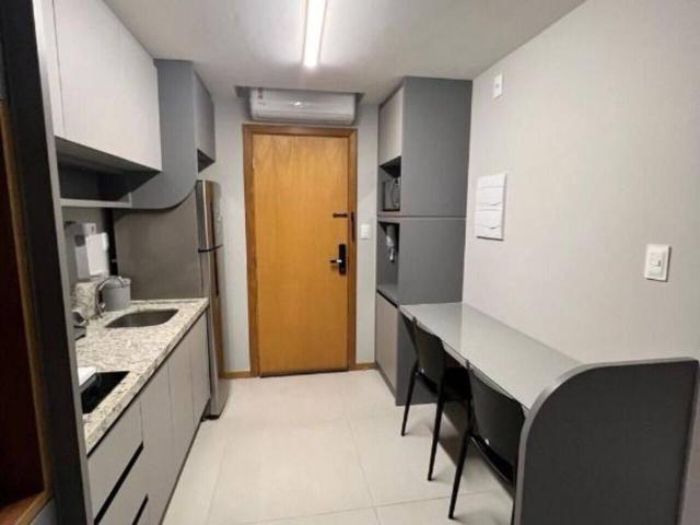 Studio de 25 m² na das Mongubas Caminho das Árvores Salvador BA, aluguel por R$ 2.500/mês