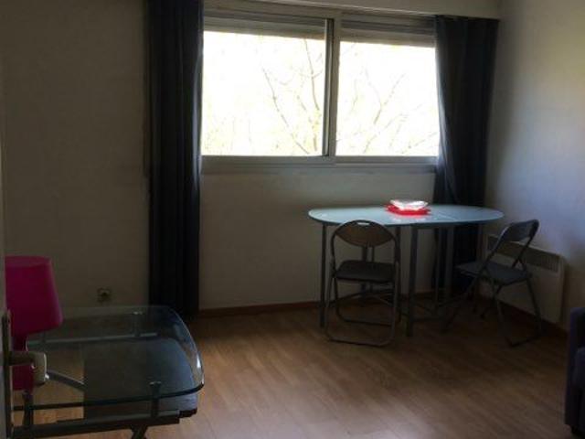 Studio de 25m2 à louer sur Marseille 08