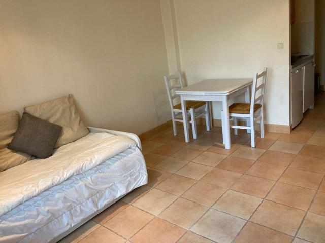 Studio de 27m2 à louer sur Saint Denis en Val
