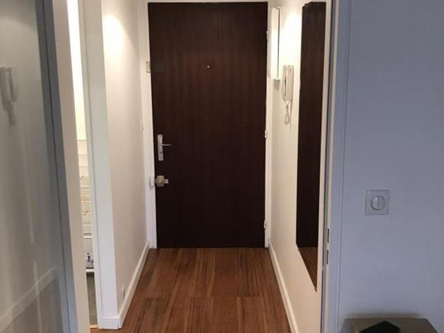 Studio de 28m2 à louer sur Paris 20