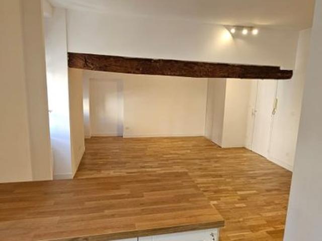 Studio de 30m2 à louer sur Vanves