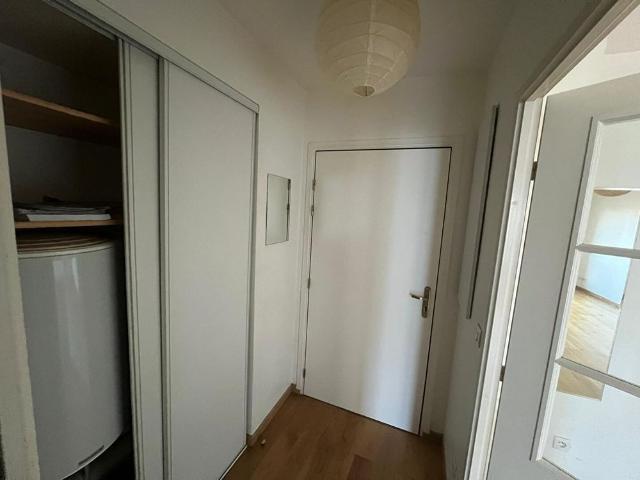 Studio de 32.29 m² situé Rue Patou réf 1510 43