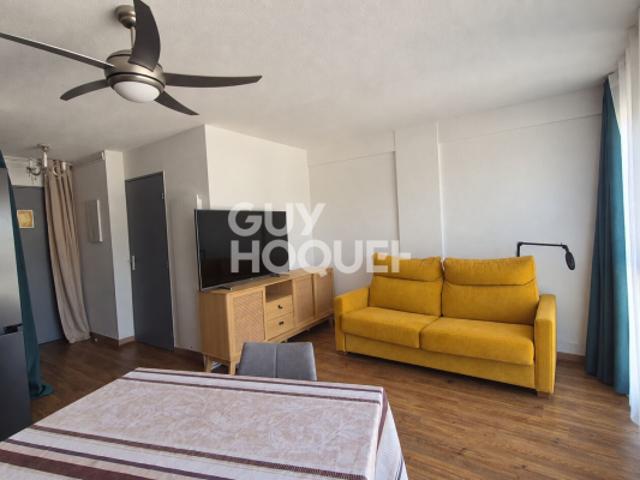 Studio de 32 m² sur la place Victor Hugo