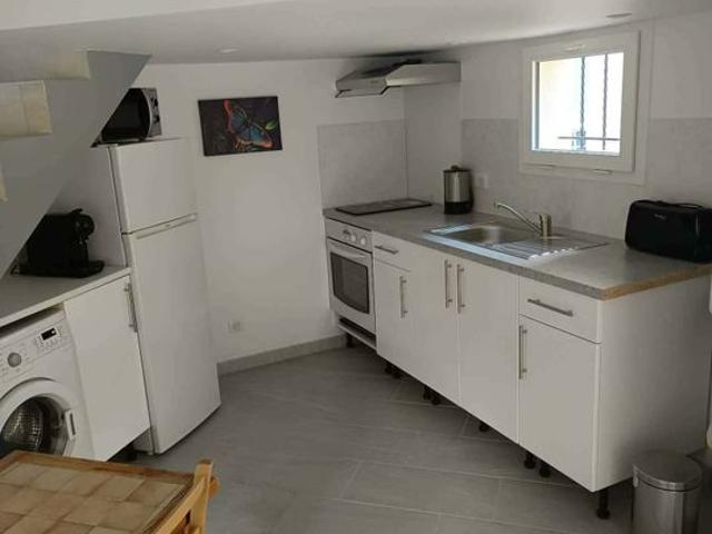 Studio de 35m2 à louer sur Châteauneuf le Rouge