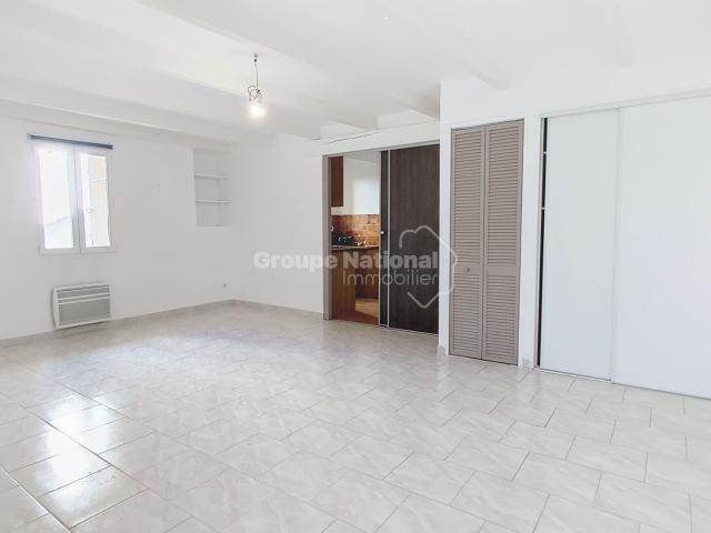 Studio de 35m2 sur Pont Saint Esprit
