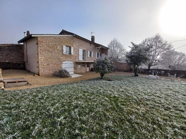 Studio de 37m2 à louer sur La Roche Vineuse