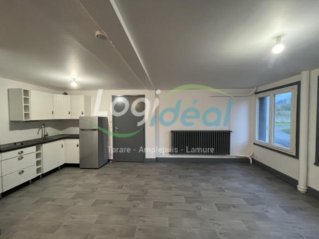 Studio de 45m2 au calme et proche du centre de Lamure sur Az