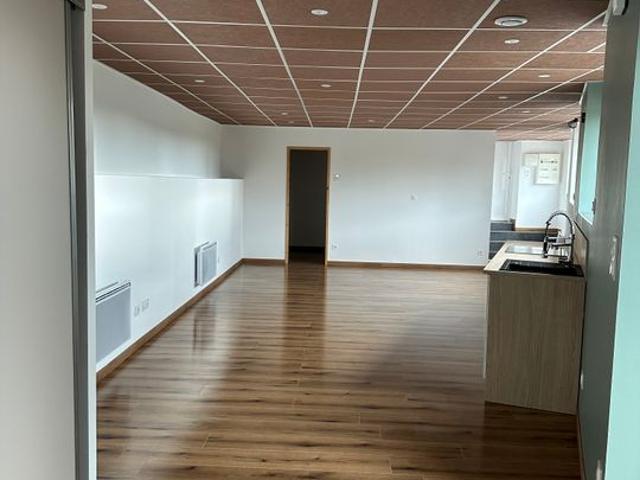 Studio de 50m2 à louer sur Fourneaux