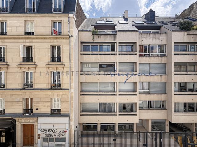 STUDIO DE CHARME RÉNOVÉ À DEUX PAS DE LA TOUR EIFFEL