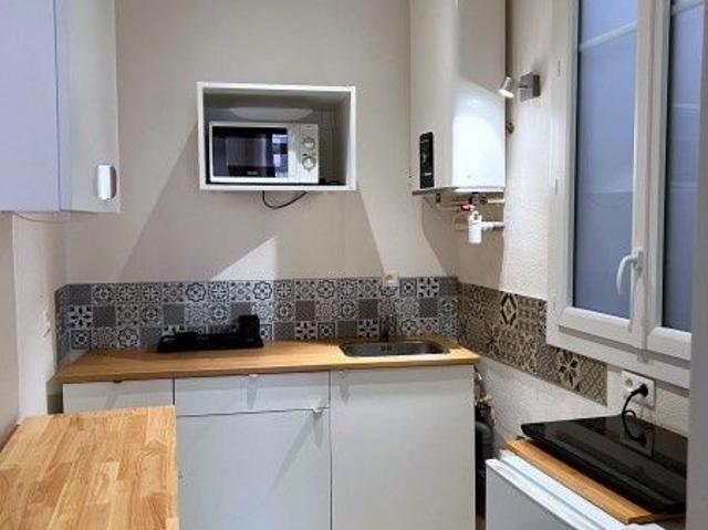 STUDIO Decré 680€/MOIS C.C Nantes 44000