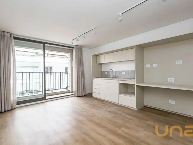 Studio em Centro Cívico para Aluguel – 60011.026 CB