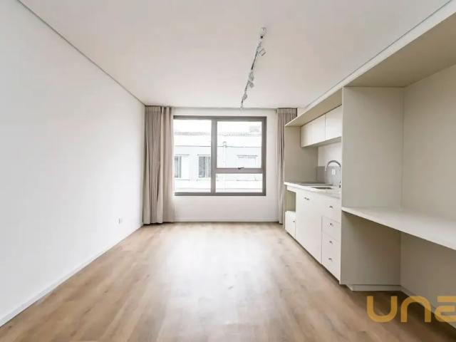 Studio em Centro Cívico para Aluguel – 60011.040 CB