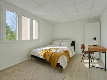 Studio entier à Paris