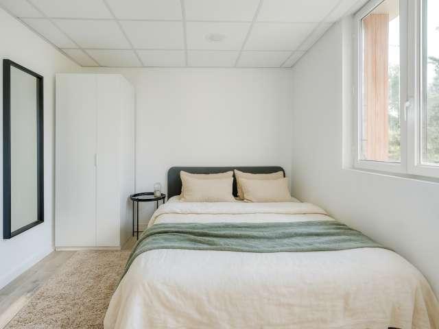 Studio entier à Paris