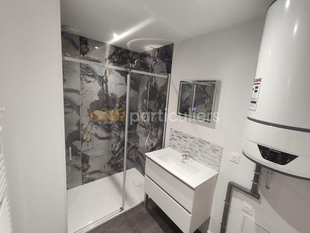 Studio entièrement rénové