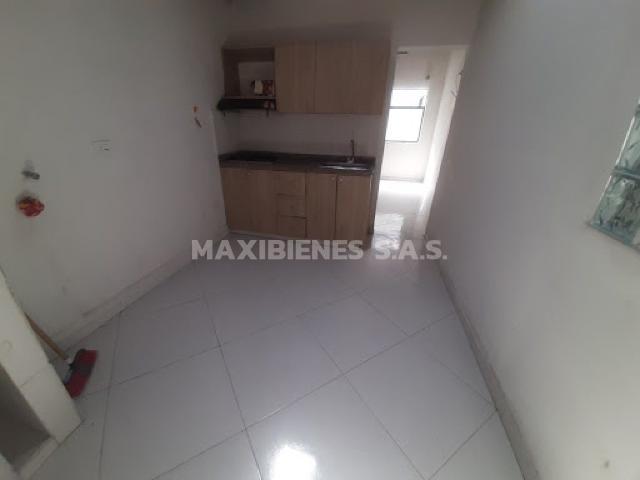 studio en arriendo CL 31A 79 103 AP 301