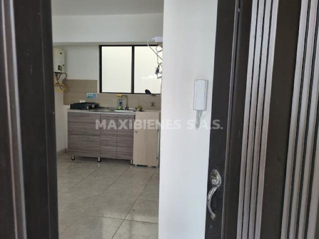 studio en arriendo CL 32 83 45 APT 203