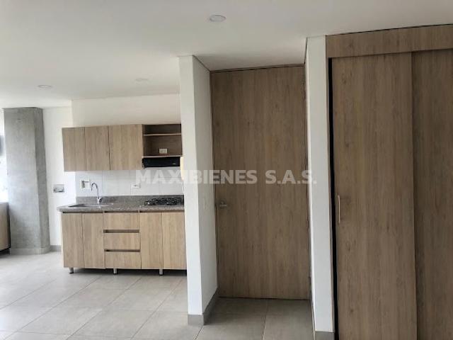 studio en arriendo CL 32E E 78 24 AP 602, edificio alkara