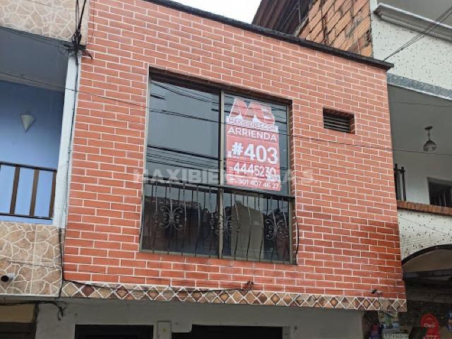 studio en arriendo CR 37 66D 47 IN 301 llaves pt